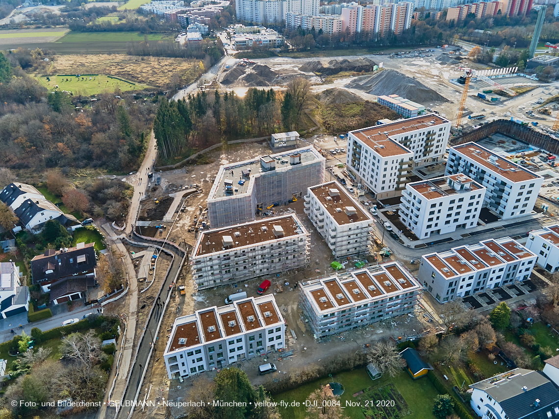 21.11.2020 - Piederstrorfer Gelände und Alexisquartier in Neuperlach in München